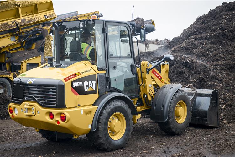 Radlader CAT 906M (0,9 m³)