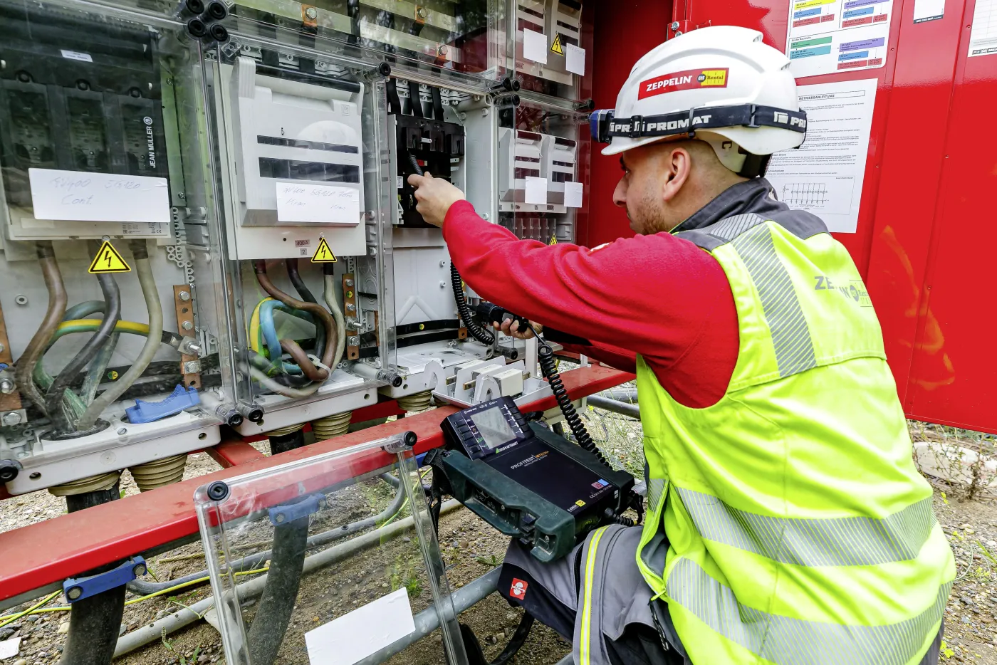 Zeppelin-Rental-Elektro-Baustelleneinrichtung-Stromverteiler-Köln