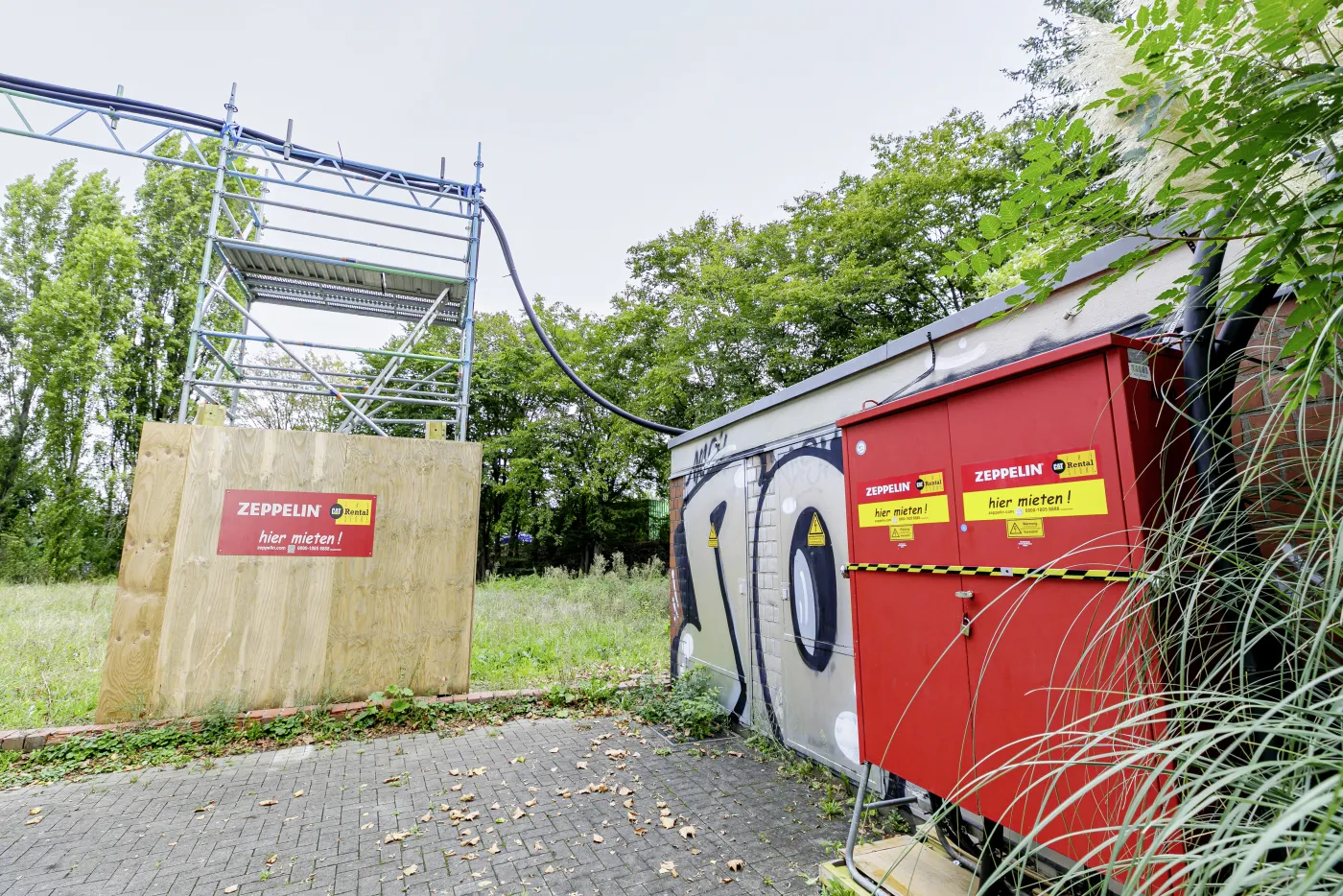 Zeppelin-Rental-Elektro-Baustelleneinrichtung-Stromverteiler-Trafostation-Köln