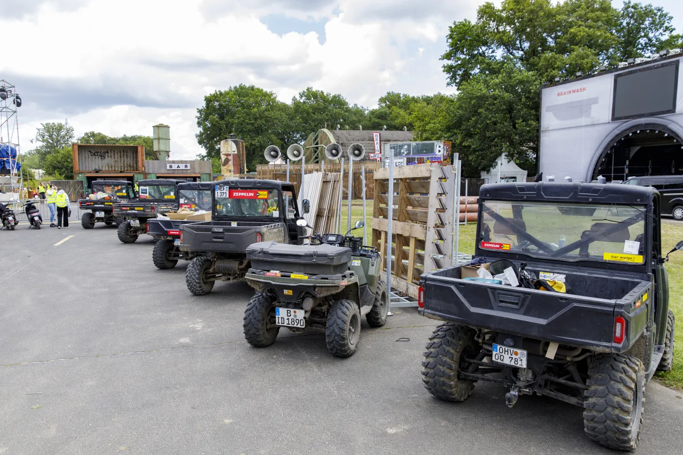 parookaville_ranger_utv